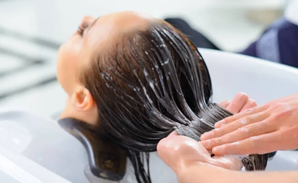 Krim Creambath untuk Rambut Kering dan Mengembang